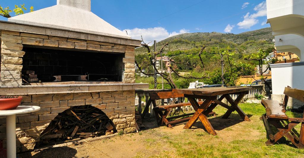 Apartmani Tamara Tivat Exterior photo